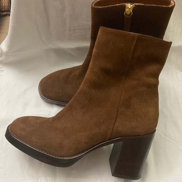 Boots - Picture 1 of 4